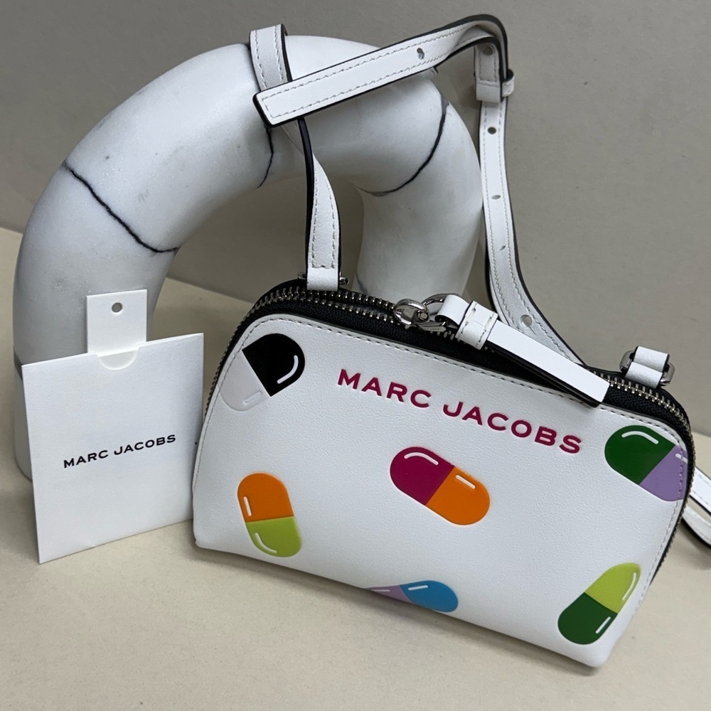 (new+tag) Marc Jacobs RARE small crossbody white leather fit large iphone - Picture 15 of 16